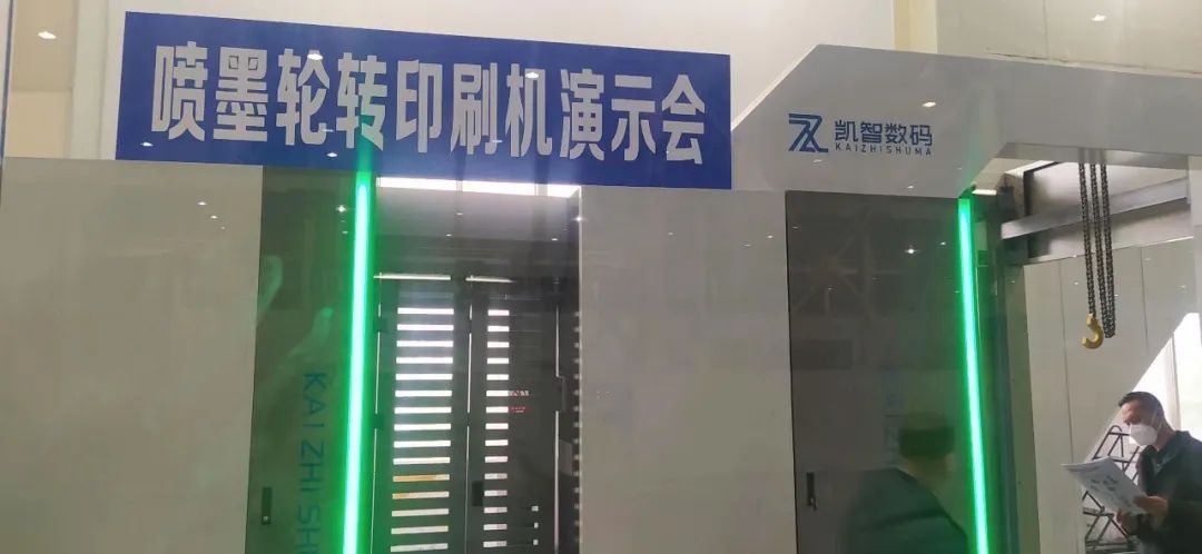 1680746976883700.jpg 1680746976883700.jpg